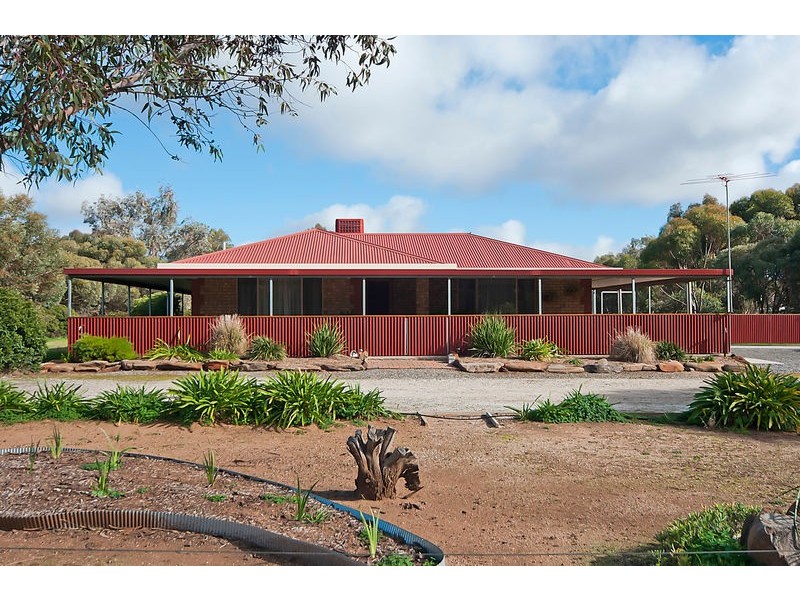 9 Betty Road, Lewiston SA 5501