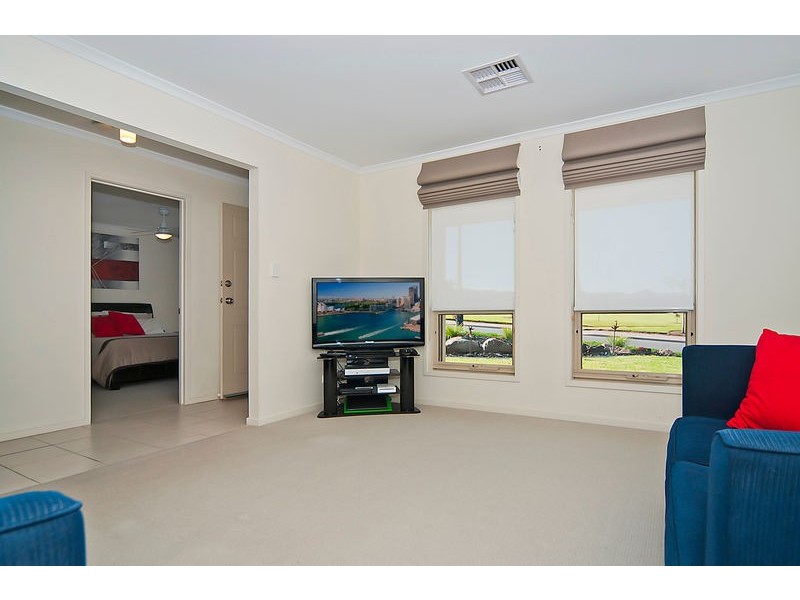 70 Osprey Parade, Hewett SA 5118