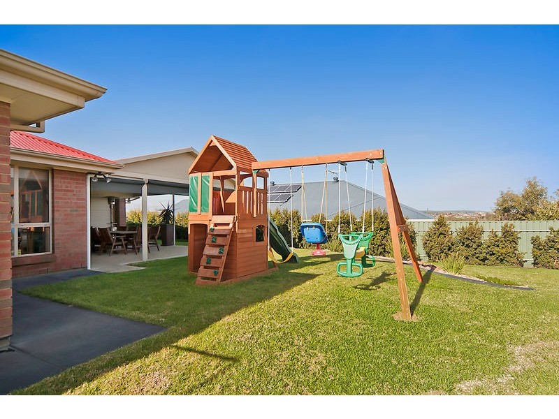 70 Osprey Parade, Hewett SA 5118