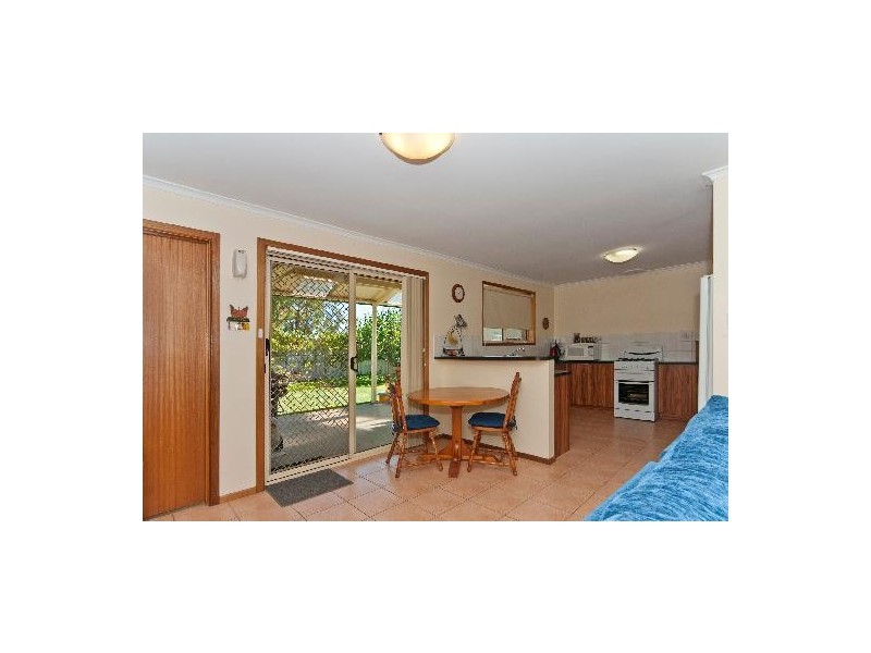 8 Robinson Road, Willaston SA 5118