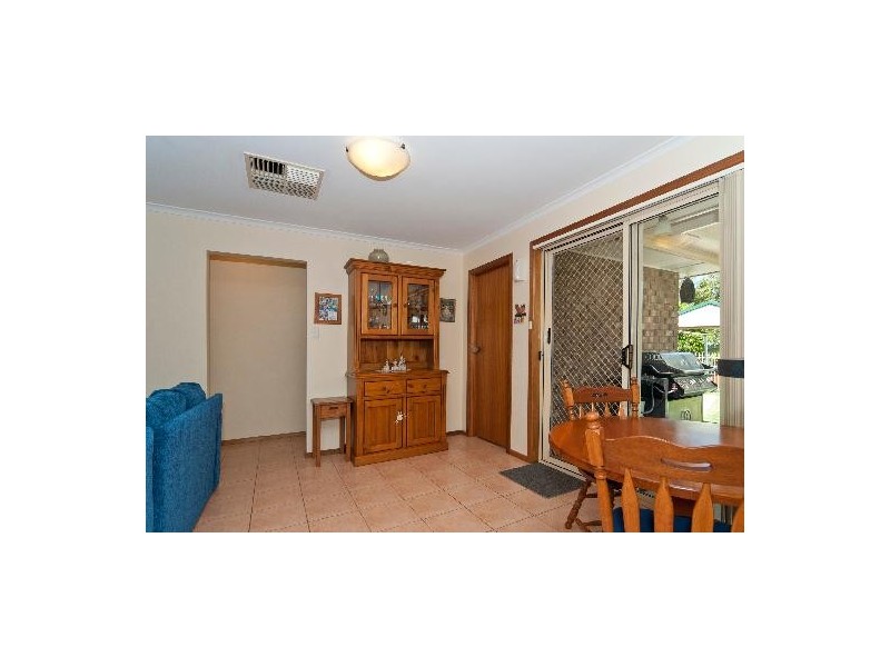 8 Robinson Road, Willaston SA 5118