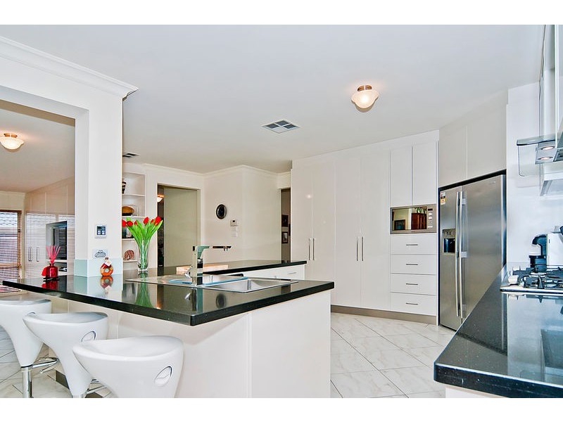 43 Osprey Parade, Hewett SA 5118