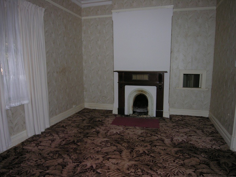 15 Albert Street, Hamley Bridge SA 5401
