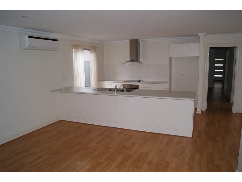 10C Barker Street, Willaston SA 5118