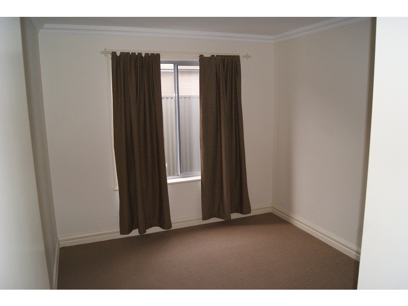 10C Barker Street, Willaston SA 5118