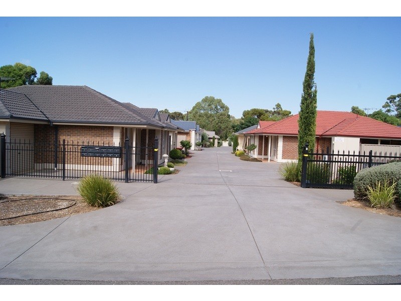 Unit 9/1 McGonigal Drive, Willaston SA 5118