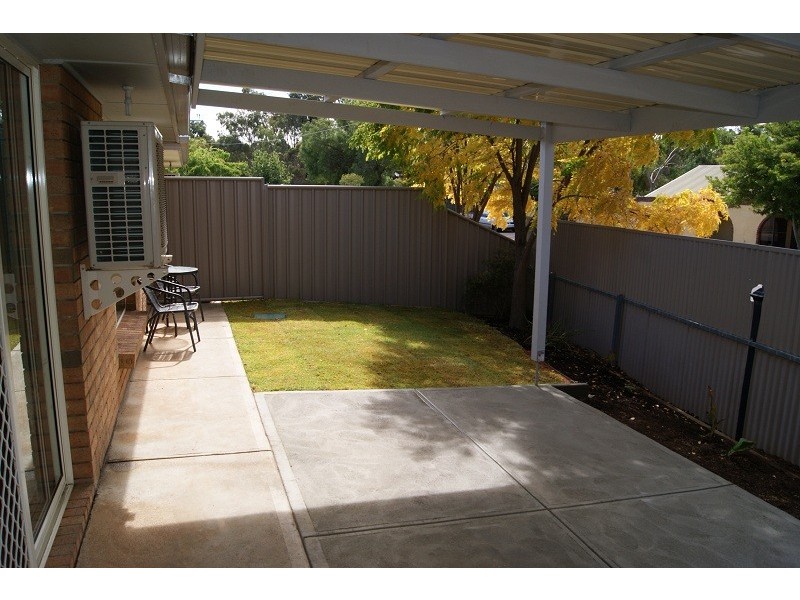 Unit 9/1 McGonigal Drive, Willaston SA 5118