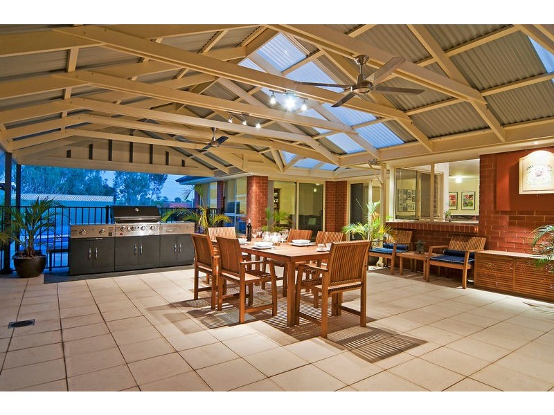 17 Shrike Place, Hewett SA 5118