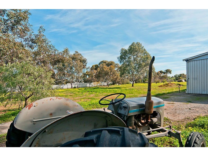 311 Hayman Road, Lewiston SA 5501