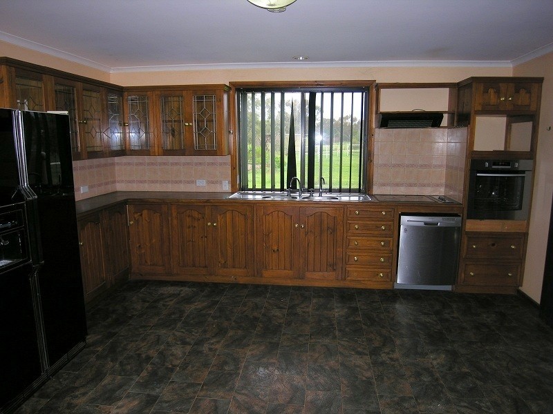 8 Erina Court, Lewiston SA 5501