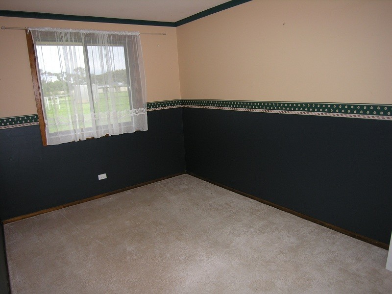 8 Erina Court, Lewiston SA 5501