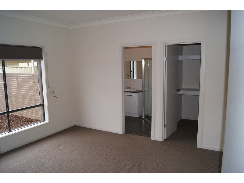 16C Davies Street, Willaston SA 5118