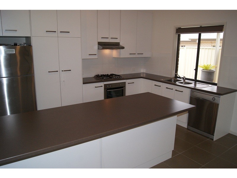 16C Davies Street, Willaston SA 5118