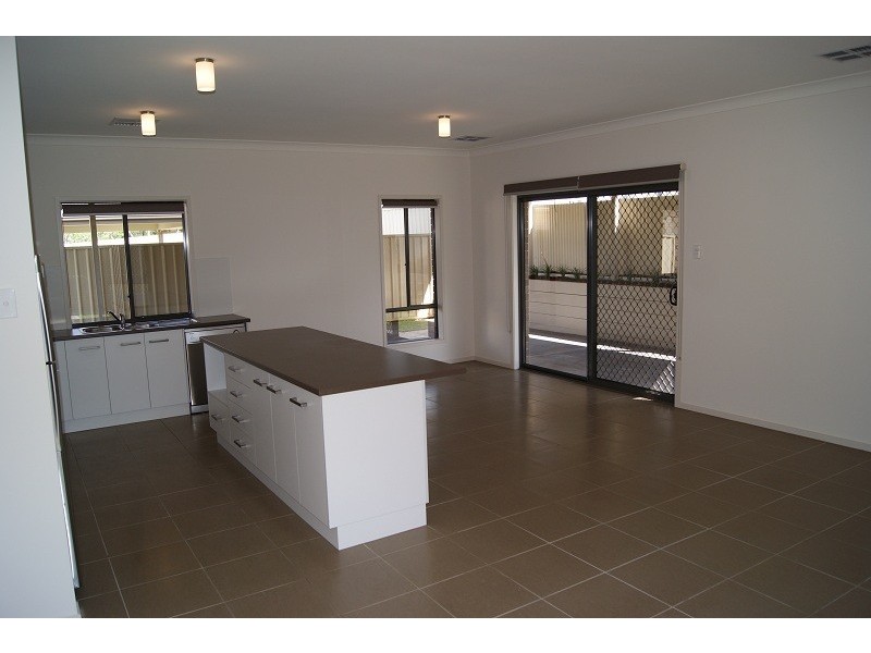 16C Davies Street, Willaston SA 5118