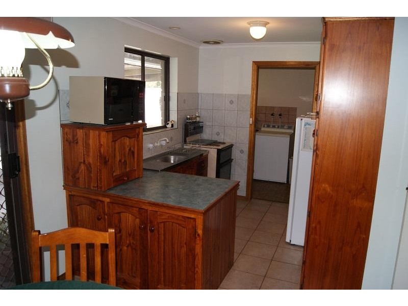 4 Young Terrace, Evanston Gardens SA 5116