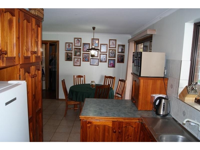 4 Young Terrace, Evanston Gardens SA 5116