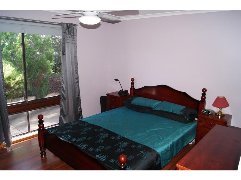 4 Young Terrace, Evanston Gardens SA 5116