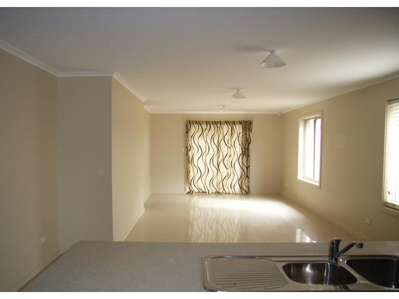 11 Eyre Street, Munno Para West SA 5115