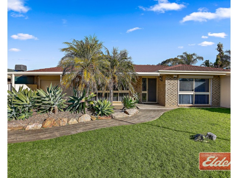 12 Hindmarsh Boulevard, Evanston Gardens SA 5116