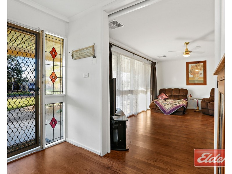12 Hindmarsh Boulevard, Evanston Gardens SA 5116