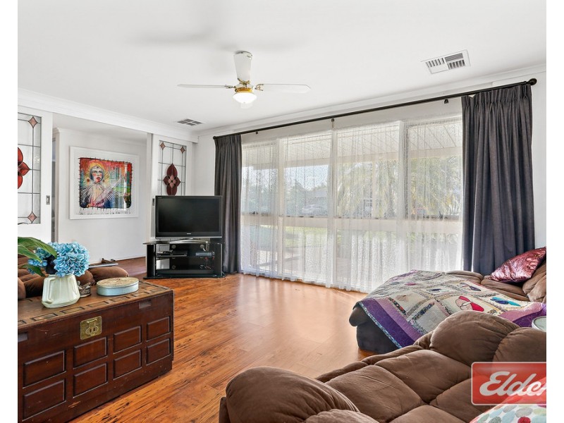 12 Hindmarsh Boulevard, Evanston Gardens SA 5116