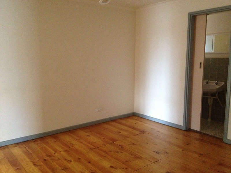 48 St Albans Road, Evanston Park SA 5116