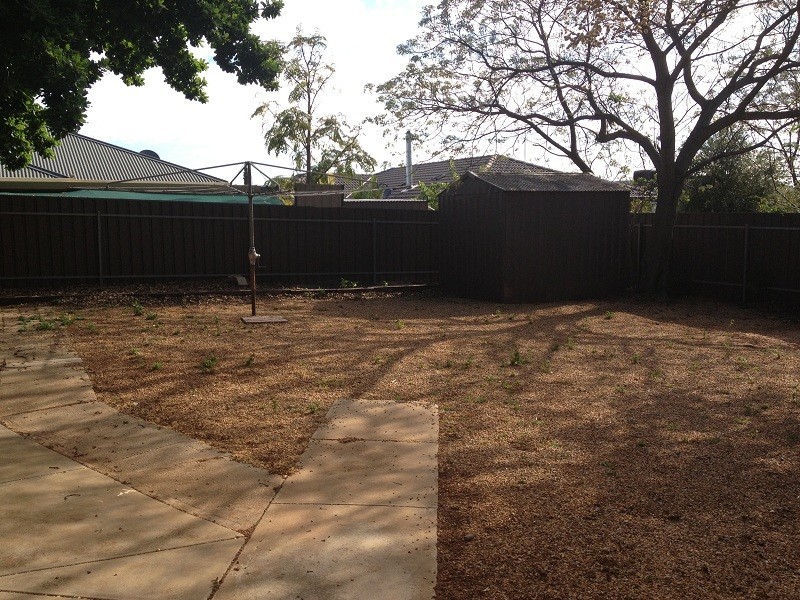 48 St Albans Road, Evanston Park SA 5116