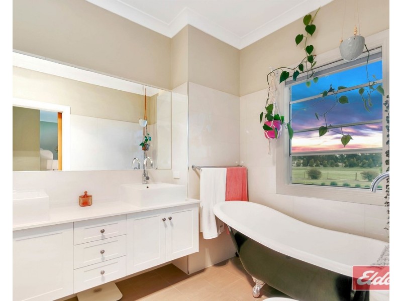 584 Balmoral Road, Cockatoo Valley SA 5351