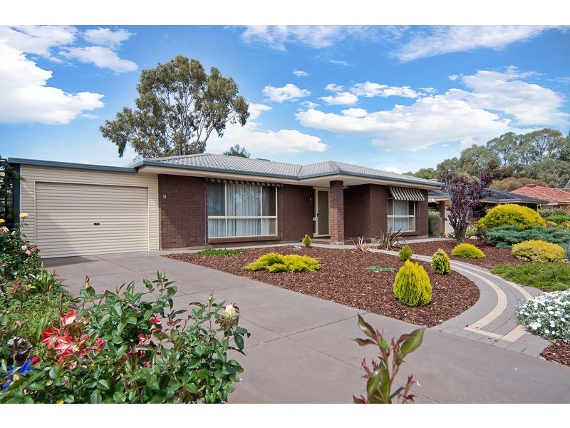 11 Greenways Street, Evanston Park SA 5116