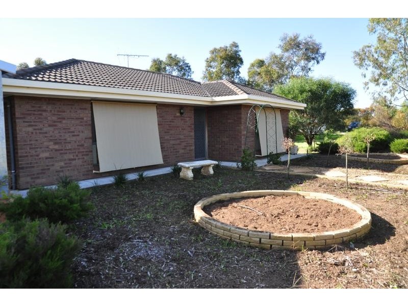 9 Hancock Drive, Lewiston SA 5501