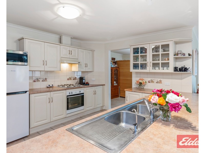 37 William Dyer Drive, Williamstown SA 5351