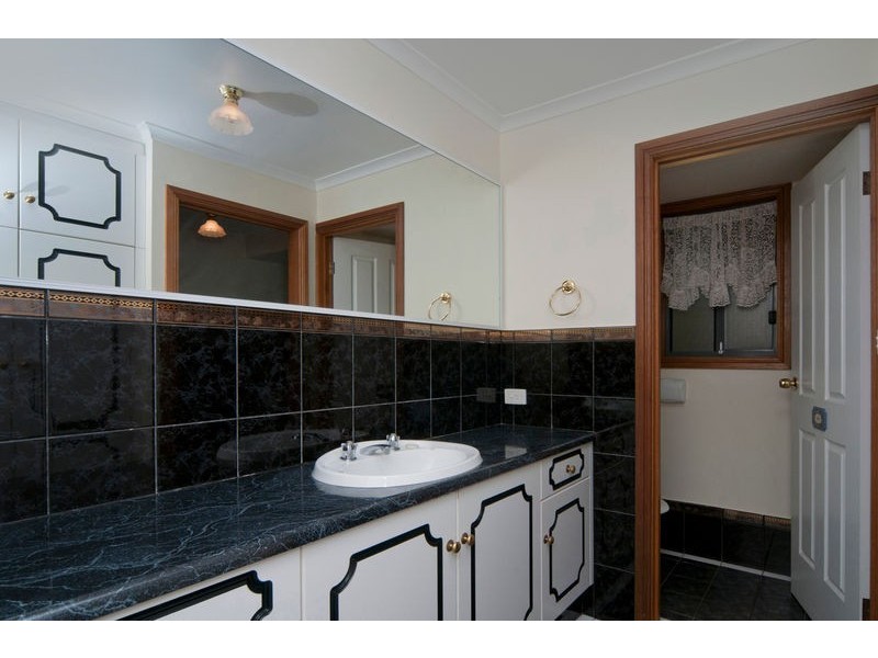 3 Smart Court, Evanston Park SA 5116