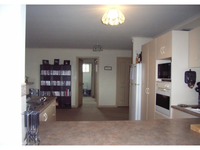 18 Osprey Parade, Hewett SA 5118