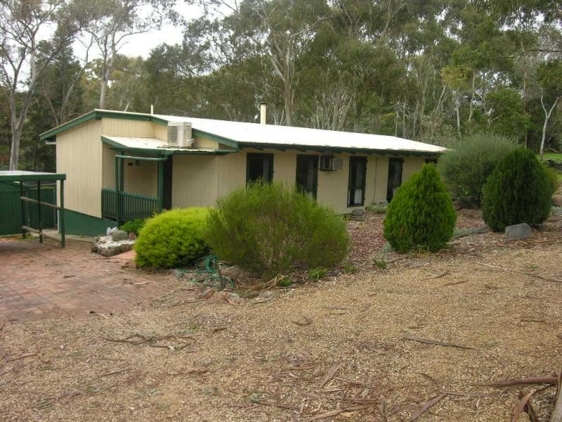 32 Adams Road, Williamstown SA 5351