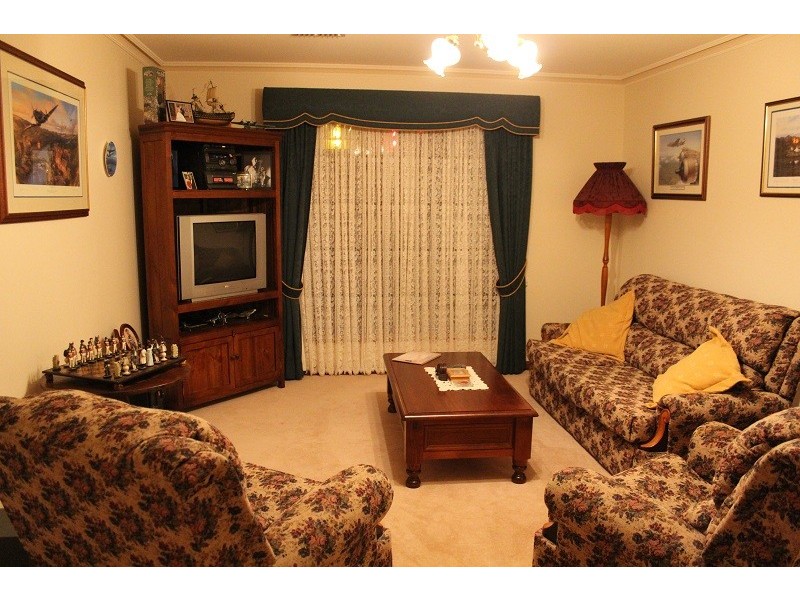 5 Brolga Way, Hewett SA 5118