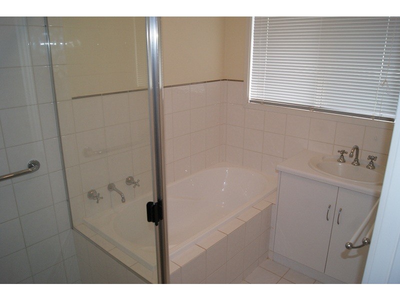 8 McKinlay Square, Hewett SA 5118