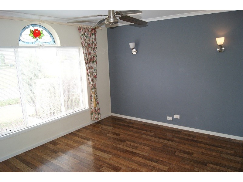 8 McKinlay Square, Hewett SA 5118