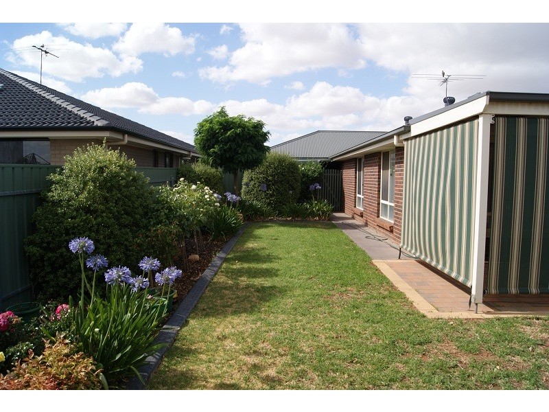 8 McKinlay Square, Hewett SA 5118