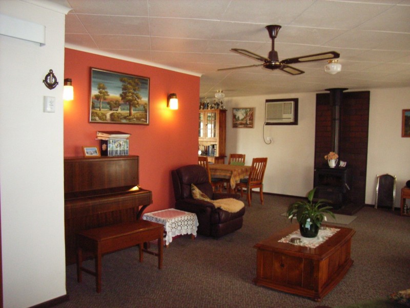 16 Dawkins Road, Two Wells SA 5501