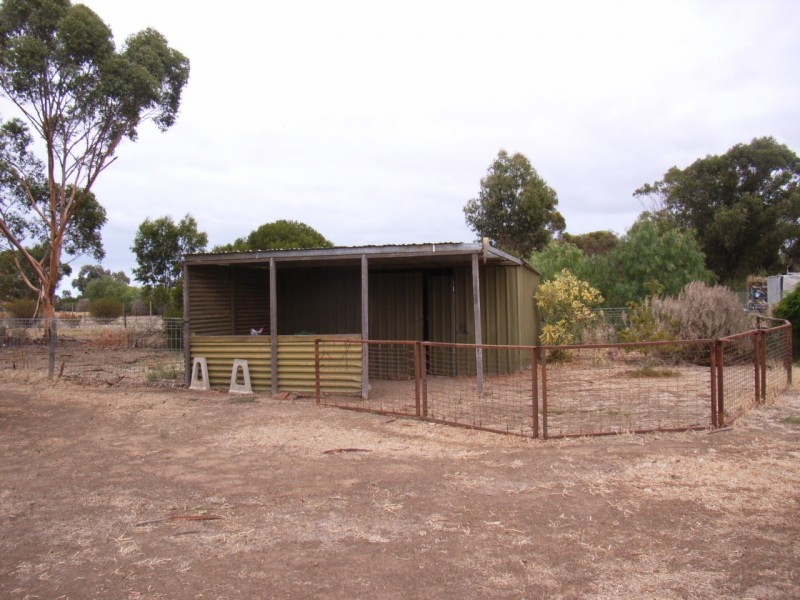 16 Dawkins Road, Two Wells SA 5501