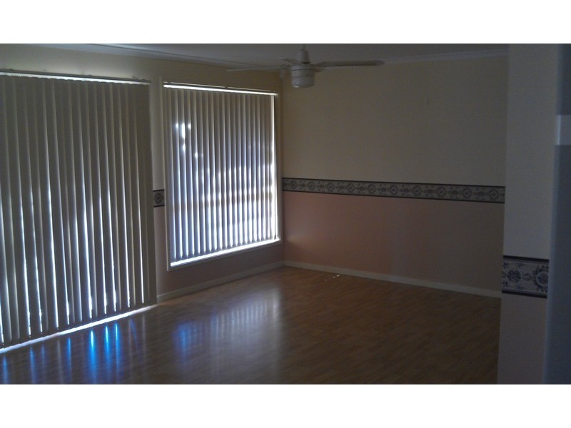 9 Rossiter Drive, Evanston Park SA 5116