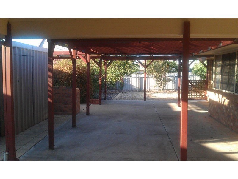 9 Rossiter Drive, Evanston Park SA 5116