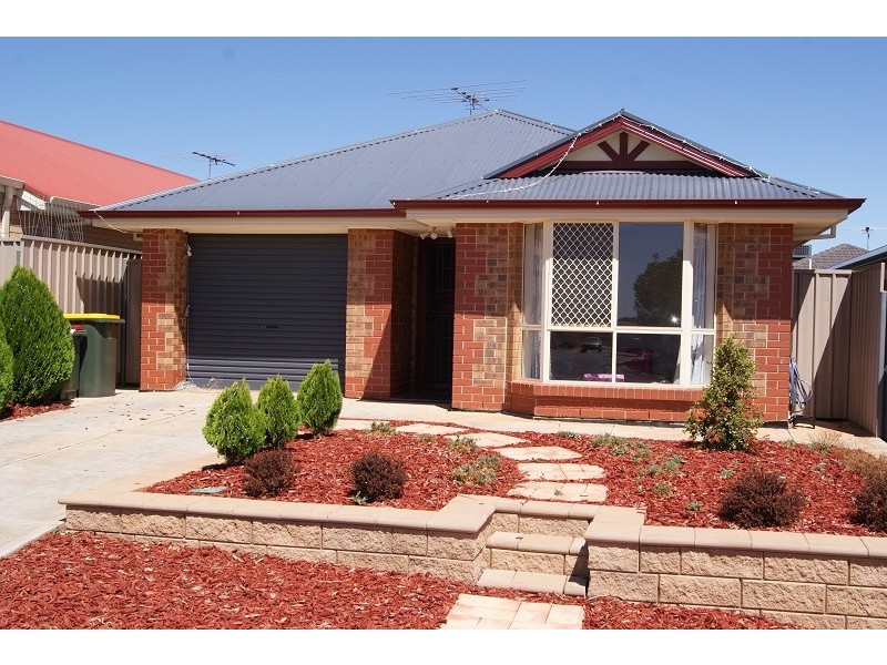 28 Rossiter Drive, Evanston Park SA 5116