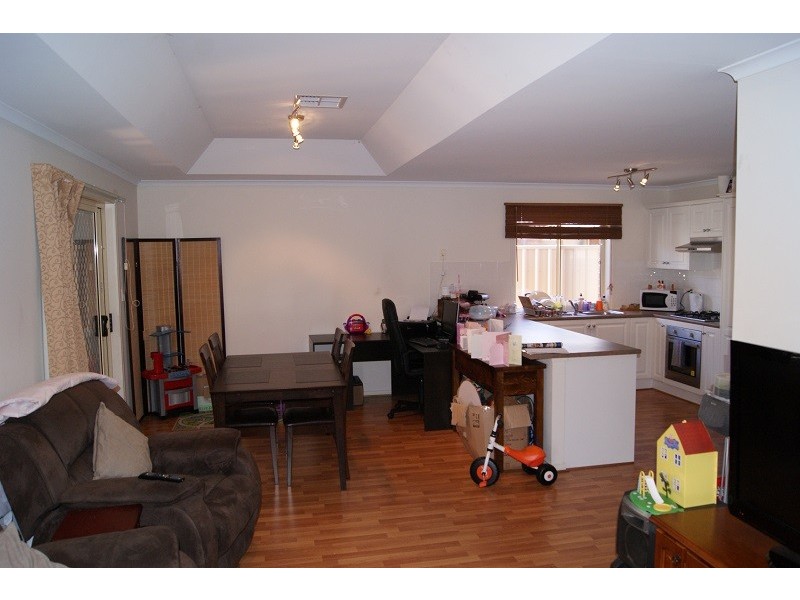 28 Rossiter Drive, Evanston Park SA 5116