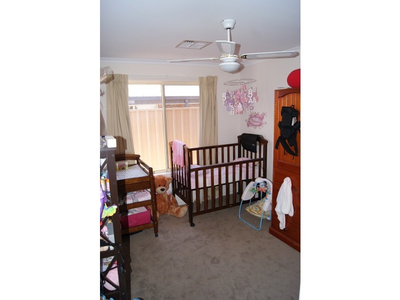 28 Rossiter Drive, Evanston Park SA 5116