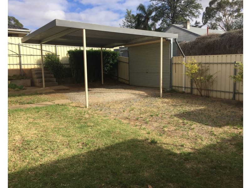 16 Davies Street, Willaston SA 5118