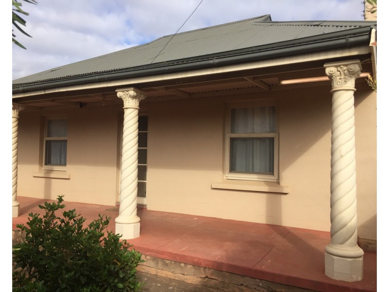 16 Davies Street, Willaston SA 5118
