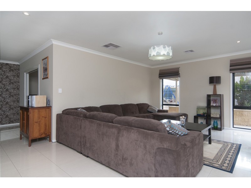 16 Robin Circuit, Hewett SA 5118