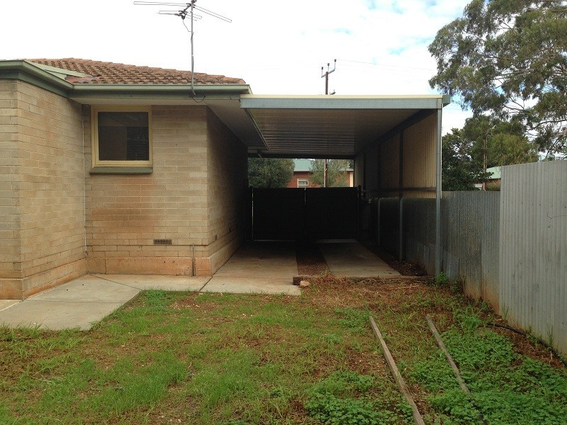 6 Bacton Street, Evanston SA 5116