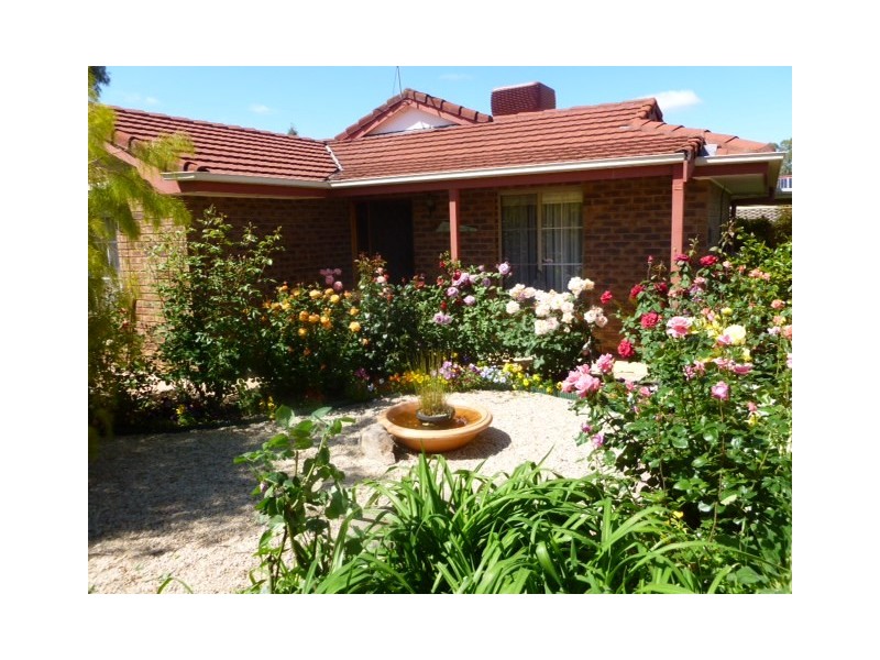 Unit 4, 20A Mount Crawford Road, Williamstown SA 5351